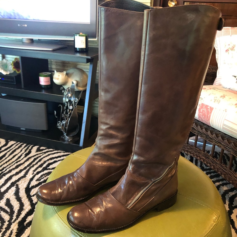 Dusica Kotur Sacks boots
